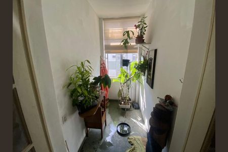 Apartamento à venda com 75m², 2 quartos e sem vaga