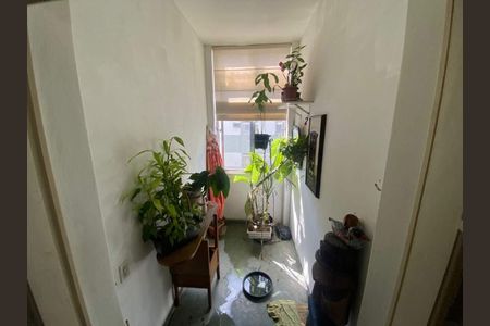 Apartamento à venda com 75m², 2 quartos e sem vaga