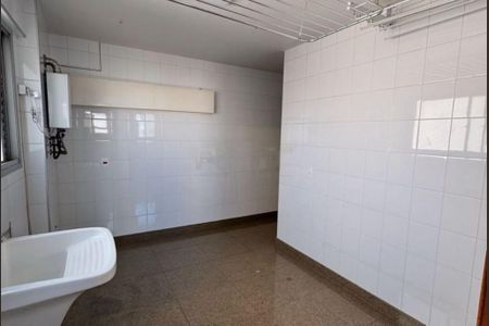 Apartamento à venda com 4 quartos, 278m² em Cambuí, Campinas