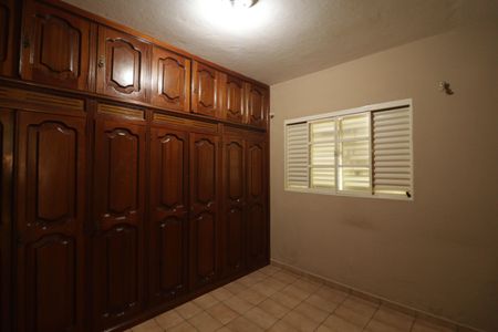 Casa à venda com 104m², 2 quartos e 3 vagasQuarto