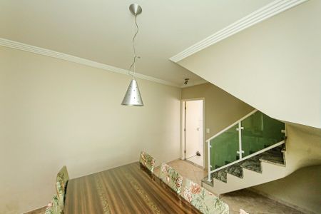 Casa à venda com 230m², 4 quartos e 4 vagasSala de Jantar