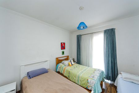 Casa à venda com 230m², 4 quartos e 4 vagasSuíte 2