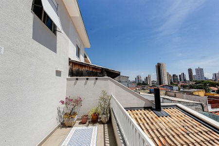 Casa à venda com 230m², 4 quartos e 4 vagasVaranda