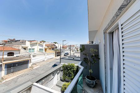 Casa à venda com 230m², 4 quartos e 4 vagasVaranda Suíte 2