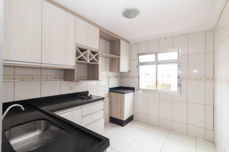 Apartamento à venda com 56m², 2 quartos e 1 vaga Apartamento à venda com 56m², 2 quartos e 1 vagaCozinha