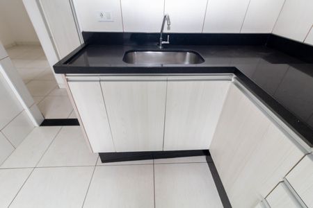Apartamento à venda com 56m², 2 quartos e 1 vaga Apartamento à venda com 56m², 2 quartos e 1 vagaCozinha