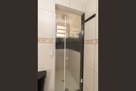 Apartamento à venda com 56m², 2 quartos e 1 vaga Apartamento à venda com 56m², 2 quartos e 1 vagaBanheiro Social