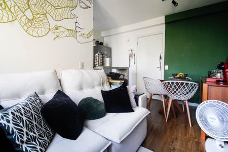 Sala de apartamento à venda com 2 quartos, 42m² em Santa Teresinha, São Paulo