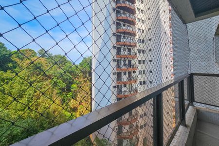 Apartamento para alugar com 95m², 2 quartos e 1 vaga Apartamento para alugar com 95m², 2 quartos e 1 vagaVaranda