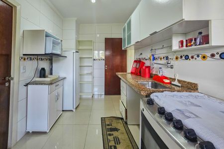 Apartamento para alugar com 95m², 2 quartos e 1 vaga Apartamento para alugar com 95m², 2 quartos e 1 vagaCozinha