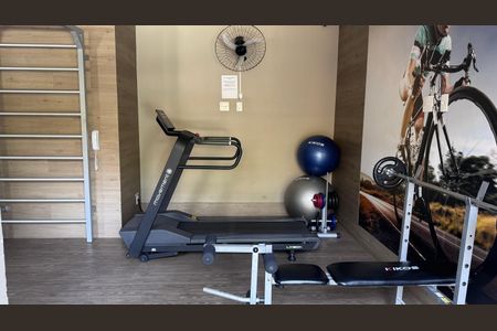 Apartamento para alugar com 46m², 2 quartos e 1 vaga Apartamento para alugar com 46m², 2 quartos e 1 vagaÁrea comum - Academia