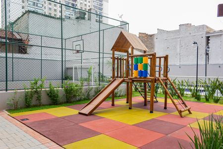 Apartamento à venda com 40m², 1 quarto e sem vaga Apartamento à venda com 40m², 1 quarto e sem vagaÁrea comum - Playground