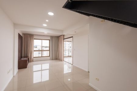 Sala de apartamento para alugar com 3 quartos, 125m² em Centro, Taubaté