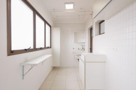 Apartamento para alugar com 125m², 3 quartos e 2 vagasÁrea de Serviço