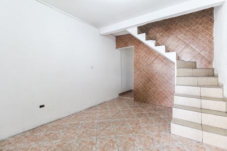 Sala de casa para alugar com 4 quartos, 120m² em Conjunto Residencial José Bonifácio, São Paulo