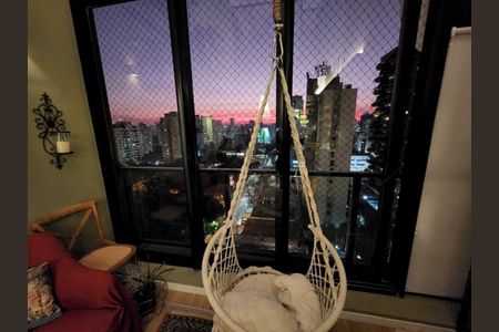 Apartamento à venda com 3 quartos, 105m² em Vila Olímpia, São Paulo