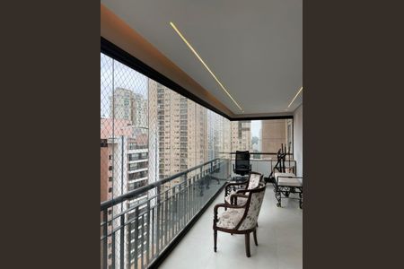 Apartamento à venda com 167m², 2 quartos e 3 vagas