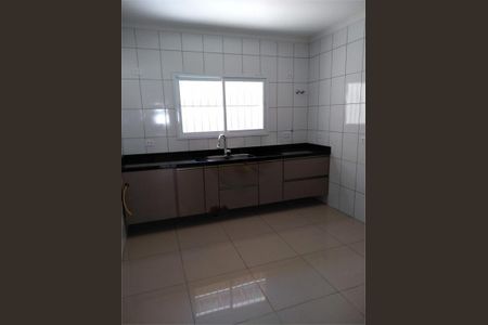 Casa à venda com 129m², 3 quartos e 2 vagas