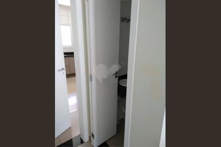 Casa à venda com 129m², 3 quartos e 2 vagas