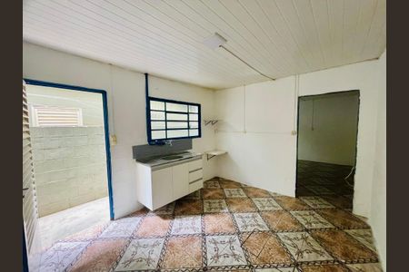 Sala/Cozinha de kitnet/studio para alugar com 1 quarto, 30m² em Cidade Brasil, Guarulhos