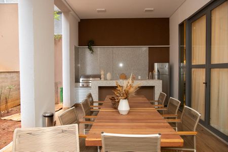 Apartamento para alugar com 60m², 2 quartos e 1 vagaÁrea comum