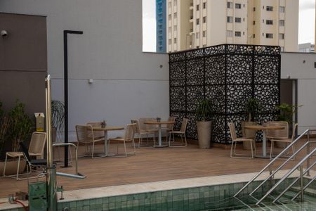 Apartamento para alugar com 60m², 2 quartos e 1 vagaÁrea comum - Piscina