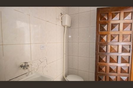 Casa para alugar com 55m², 1 quarto e sem vagaBanheiro