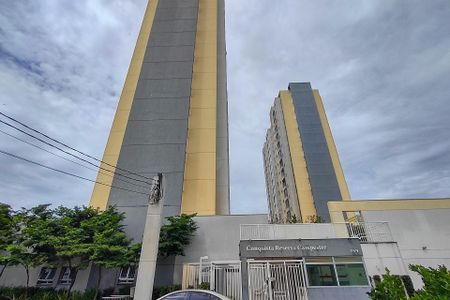 Apartamento à venda com 65m², 3 quartos e 2 vagasFachada