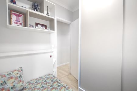 Apartamento à venda com 65m², 3 quartos e 2 vagasQuarto 2
