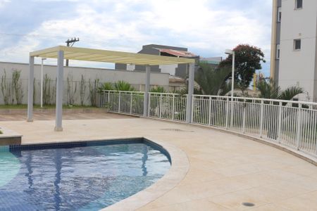 Apartamento à venda com 65m², 3 quartos e 2 vagasÁrea comum - Piscina