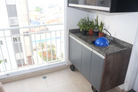 Apartamento à venda com 65m², 3 quartos e 2 vagasVaranda