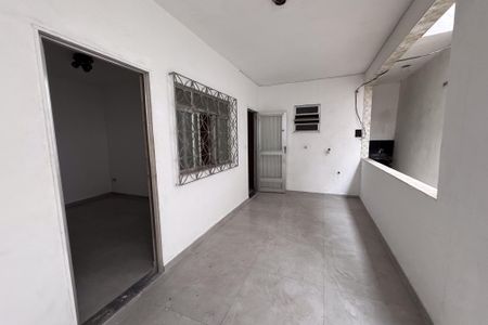 Varanda de casa para alugar com 2 quartos, 70m² em Bar dos Cavaleiros, Duque de Caxias
