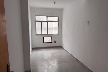 Quarto de casa para alugar com 1 quarto, 70m² em Bar dos Cavaleiros, Duque de Caxias