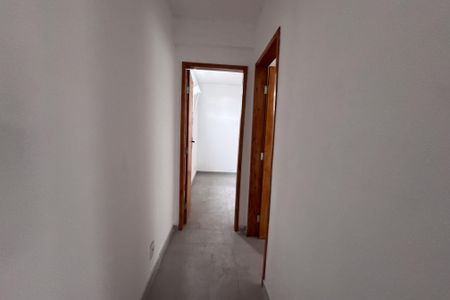 Corredor de casa para alugar com 1 quarto, 70m² em Bar dos Cavaleiros, Duque de Caxias
