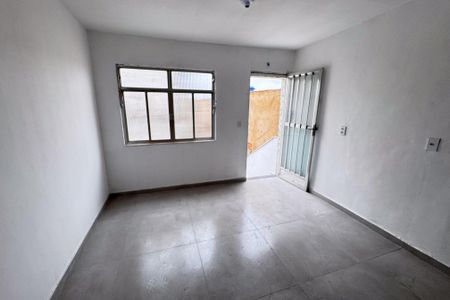 Sala de casa para alugar com 1 quarto, 70m² em Bar dos Cavaleiros, Duque de Caxias