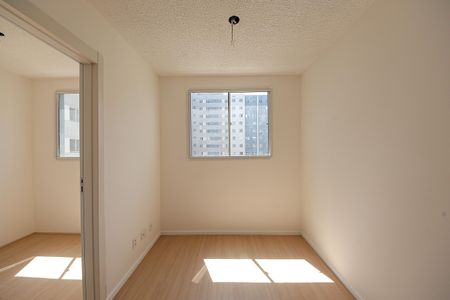 Sala de apartamento para alugar com 2 quartos, 48m² em Quinta da Paineira, São Paulo