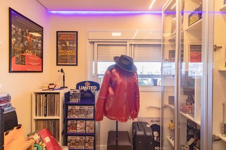 Apartamento à venda com 84m², 3 quartos e 2 vagasQuarto 