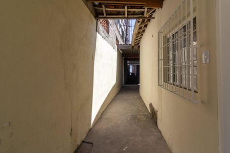 Casa para alugar com 60m², 1 quarto e 1 vaga Casa para alugar com 60m², 1 quarto e 1 vagaGaragem