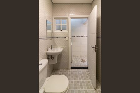 Casa para alugar com 60m², 1 quarto e 1 vaga Casa para alugar com 60m², 1 quarto e 1 vagaBanheiro
