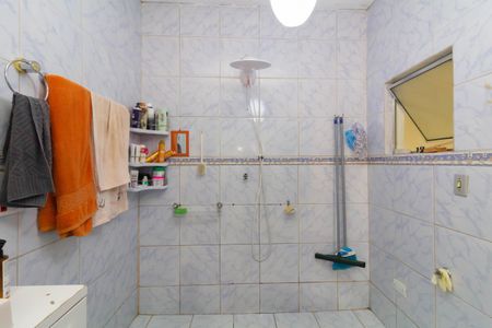 Casa à venda com 1m², 4 quartos e 1 vaga Casa à venda com 1m², 4 quartos e 1 vagaBanheiro da Suíte
