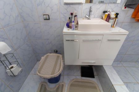 Casa à venda com 1m², 4 quartos e 1 vaga Casa à venda com 1m², 4 quartos e 1 vagaBanheiro da Suíte