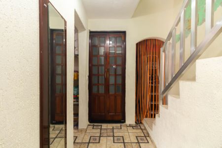 Casa à venda com 1m², 4 quartos e 1 vaga Casa à venda com 1m², 4 quartos e 1 vagaCorredor