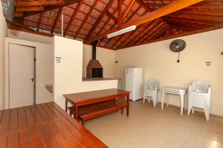 Apartamento para alugar com 68m², 3 quartos e 1 vagaÁrea comum - Churrasqueira