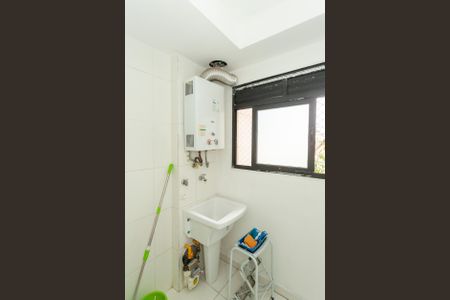 Apartamento para alugar com 68m², 3 quartos e 1 vagaÁrea de Serviço