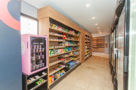 Apartamento para alugar com 68m², 3 quartos e 1 vagaMercado 24h