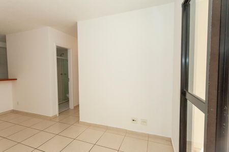 Apartamento para alugar com 68m², 3 quartos e 1 vagaSala