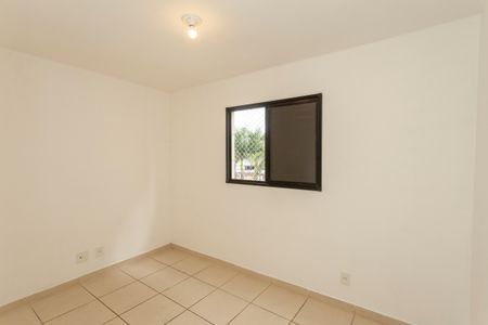 Apartamento para alugar com 68m², 3 quartos e 1 vagaQuarto 2