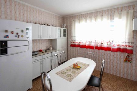 Casa à venda com 193m², 1 quarto e 3 vagas Casa à venda com 193m², 1 quarto e 3 vagasCozinha