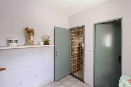 Casa à venda com 193m², 1 quarto e 3 vagas Casa à venda com 193m², 1 quarto e 3 vagasQuarto de Serviço