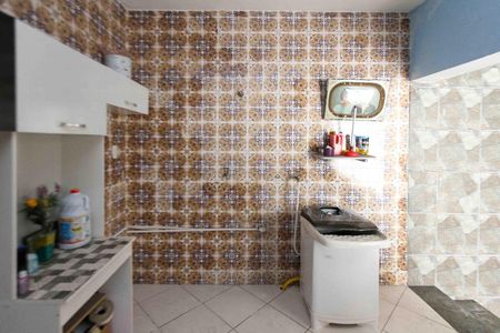 Casa à venda com 193m², 1 quarto e 3 vagas Casa à venda com 193m², 1 quarto e 3 vagasÁrea de Serviço